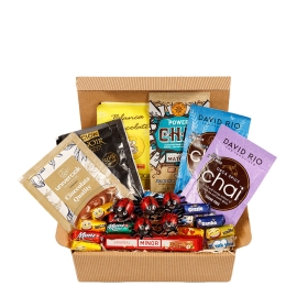 Gustone Geschenk-Set Chai, Trinkschokoladen und Schokoladenriegel ~ 31 Stück